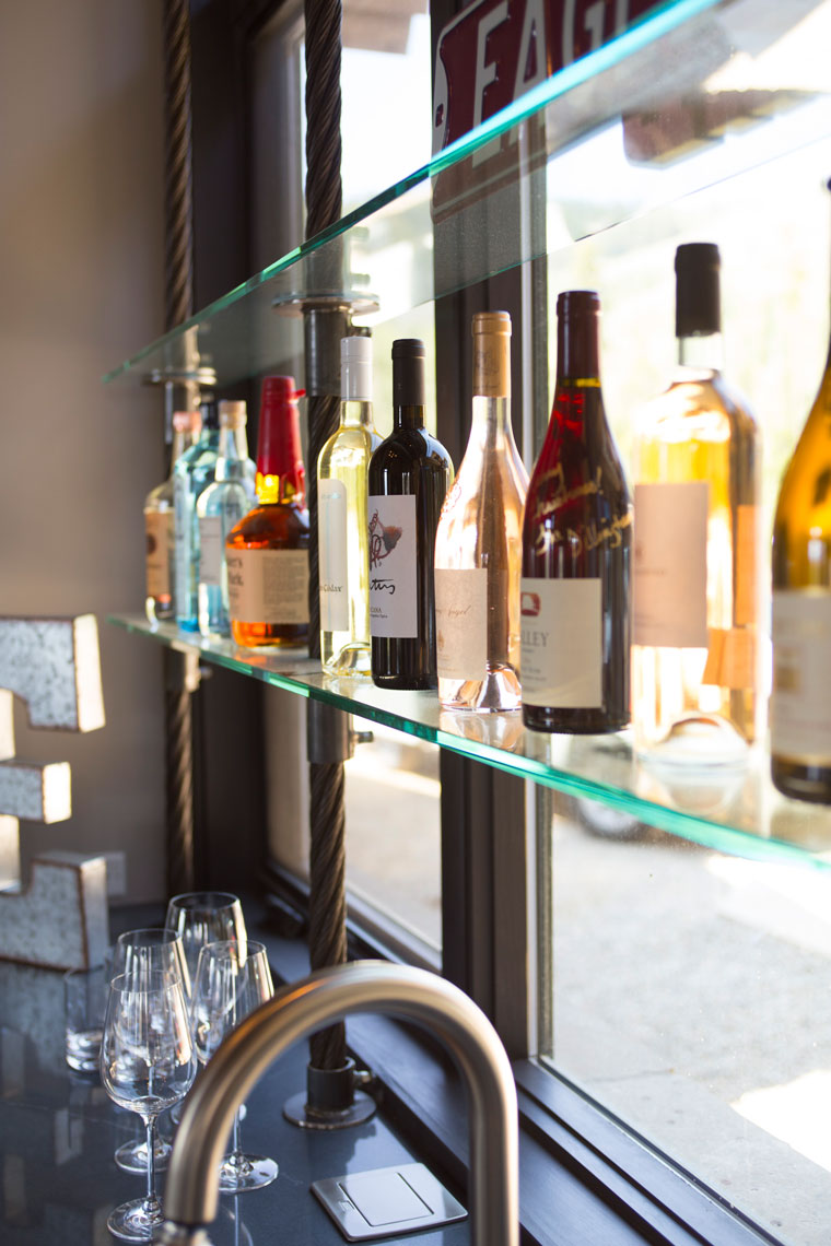 El-Saden-Bar-Ski-Cable-Shelves-P