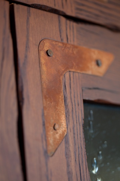 Flood-Corner-Bracket